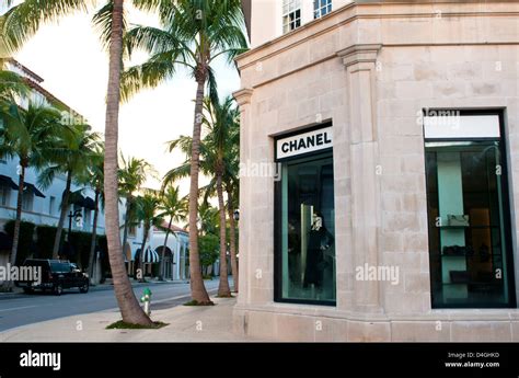 chanel boutique palm beach fl